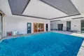 9-Zimmer-Villa 2 500 m² Mahmutlar, Türkei