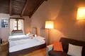 Haus 6 Schlafzimmer 1 042 m² Opcina Groznjan, Kroatien