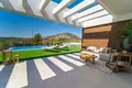 Villa de tres dormitorios 271 m² Finestrat, España