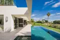 5-Zimmer-Villa 408 m² Marbella, Spanien