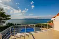 4 bedroom Villa 180 m² Splitska, Croatia