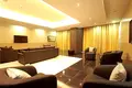 Mieszkanie 2 pokoi 105 m² Abu Zabi, Emiraty Arabskie