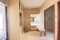 5 bedroom villa 842 m² Ban Bang Thao, Thailand