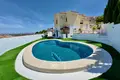 5-Schlafzimmer-Villa 265 m² Urbanizacion Dona Pepa, Spanien