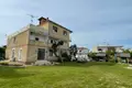 Dom 1 350 m² Durres, Albania