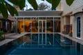 Villa de 4 dormitorios 330 m² Thalang, Tailandia