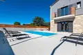 3 bedroom villa 200 m² Rovinj, Croatia