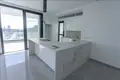 Mieszkanie 3 pokoi 163 m² Jermasoja, Cypr