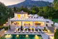 6 bedroom villa 712 m² Marbella, Spain