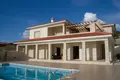 Villa 8 Schlafzimmer 462 m² in Peyia, Cyprus