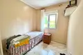 Bungalow z 2 sypialniami 55 m² Torrevieja, Hiszpania