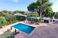 5-Schlafzimmer-Villa 385 m² lAlfas del Pi, Spanien