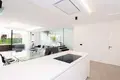 Villa de 4 dormitorios 499 m² Estepona, España