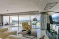 Mieszkanie 2 pokoi 111 m² Karon, Tajlandia
