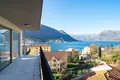 4 bedroom apartment 402 m² Dobrota, Montenegro