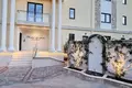 Квартира 3 спальни 256 м² Бечичи, Черногория