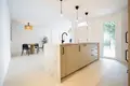 Mieszkanie 2 pokoi 100 m² Marbella, Hiszpania