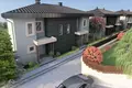  New complex of villas and townhouses with swimming pools and around-the-clock security, Yalova, Turkey