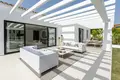 5-Schlafzimmer-Villa 364 m² Marbella, Spanien