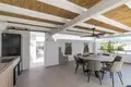 Apartment 8 bedrooms 300 m² San Pedro Alcantara, Spain