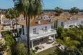 Casa 5 habitaciones  Estepona, Španjolska
