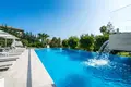 Villa 11 bedrooms 1 043 m² Marbella, Spain