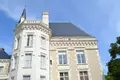 Zamek 43 pokoi 3 200 m² Cognac-la-Foret, Francja