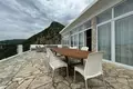 Casa 5 habitaciones 300 m² Becici, Montenegro
