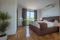 Haus 4 Schlafzimmer 450 m² Gemeinde Budva, Montenegro