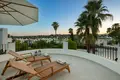 villa de 5 dormitorios 401 m² Marbella, España