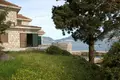 Villa de 4 dormitorios 350 m² Petrovac, Montenegro