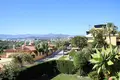 Mieszkanie 2 pokoi 220 m² Bel Air, Hiszpania