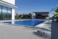 5 bedroom house 450 m² Oroklini, Cyprus