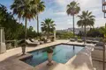 villa de 5 dormitorios 333 m² Marbella, España