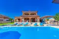Villa de 4 dormitorios 205 m² Grad Novigrad, Croacia