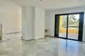 Mieszkanie 4 pokoi 229 m² Guadiaro, Hiszpania