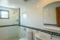 Kondominium 1 Schlafzimmer 80 m² Phuket, Thailand