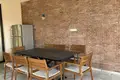 Dom 12 pokojów 1 000 m² w Tbilisi, Gruzja