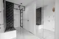 Mieszkanie 3 pokoi 76 m² Warszawa, Polska