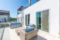 Condo 3 bedrooms 186 m² West Bay, Honduras