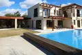 6 bedroom house 400 m² Kouklia, Cyprus