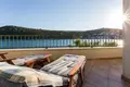 Villa 13 bedrooms 530 m² Klek, Croatia