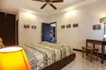 3-Schlafzimmer-Villa 300 m² Provinz Phuket, Thailand