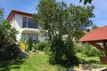 8 room house 220 m² Budaoers, Hungary