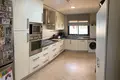 Stadthaus 3 Schlafzimmer 320 m² Estepona, Spanien