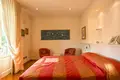 5-Schlafzimmer-Villa 300 m² Lucca, Italien