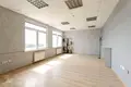 Pomieszczenie biurowe 1 pokój 33 m² w Barawlany, Białoruś