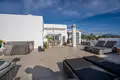 Mieszkanie 4 pokoi 192 m² Estepona, Hiszpania
