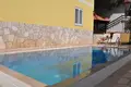 5 bedroom house 300 m² Lustica, Montenegro