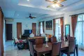 Villa de 4 dormitorios 440 m² Rawai, Tailandia